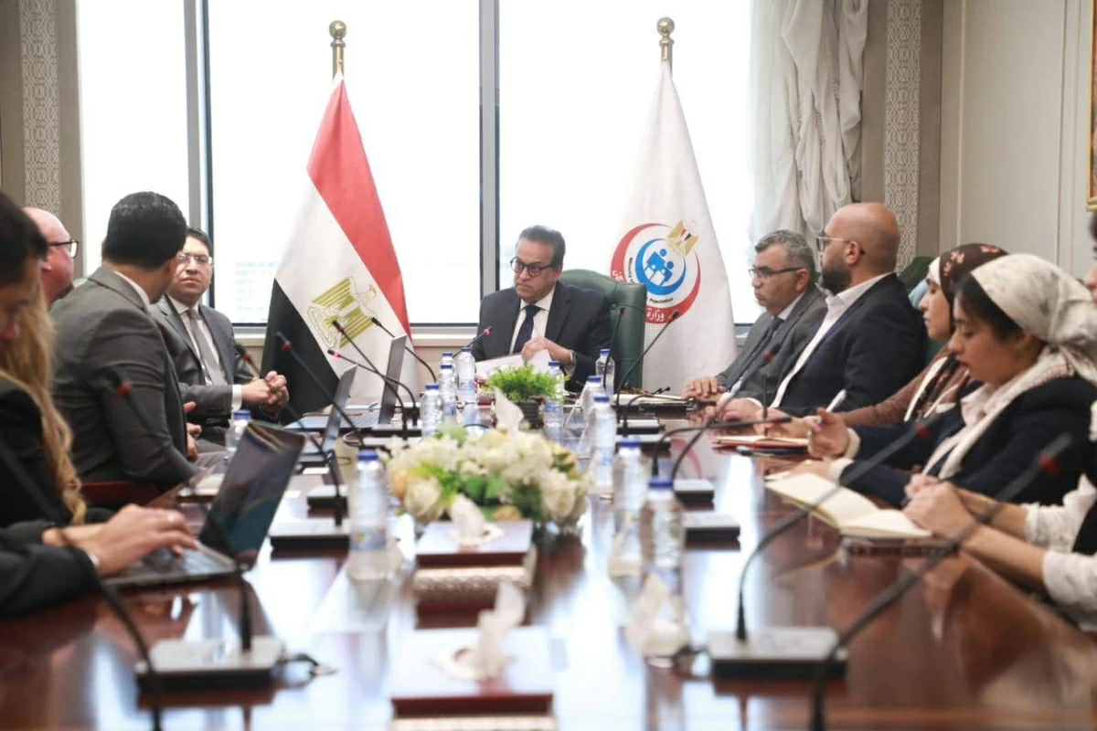 حاكم مصرف لبنان يتعهد بمكافحة الاقتصاد غيرالرسمي