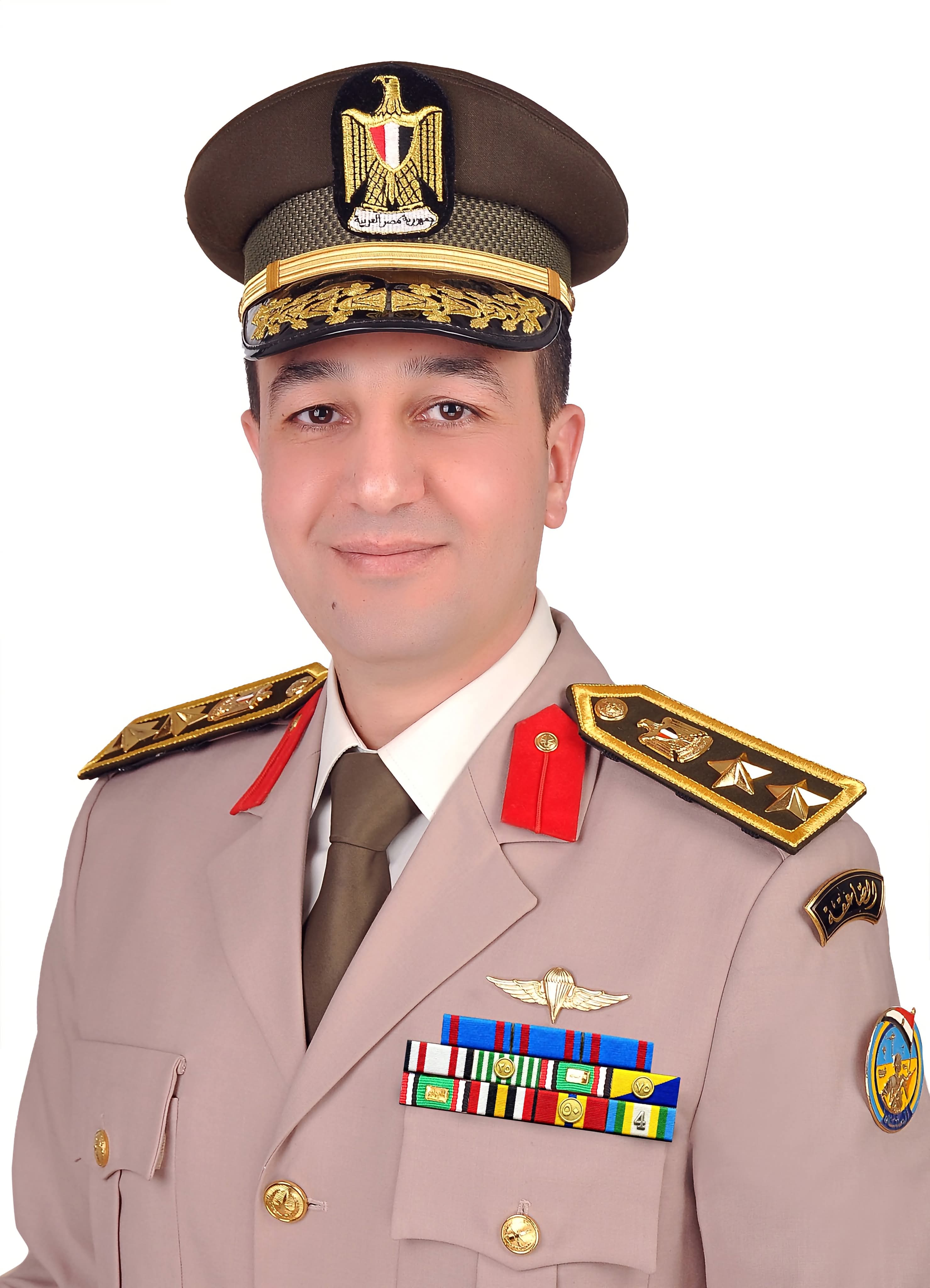 المتحدث العسكري: بدء المرحلة الثانية لمجابهة ظاهرة التنقيب غير المشروع عن خام الذهب بالصحراء الشرقية