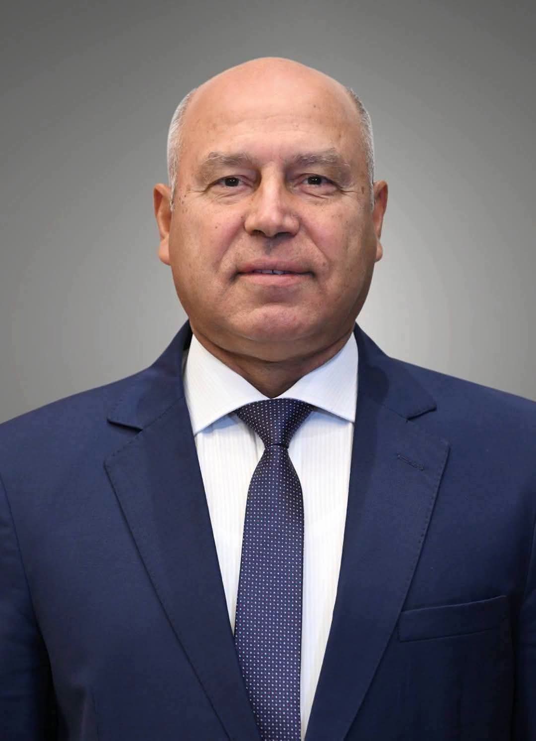 النقل: انتظام حركة جميع المرافق وعدم تأثرها بالزلزال الذي وقع فجر اليوم