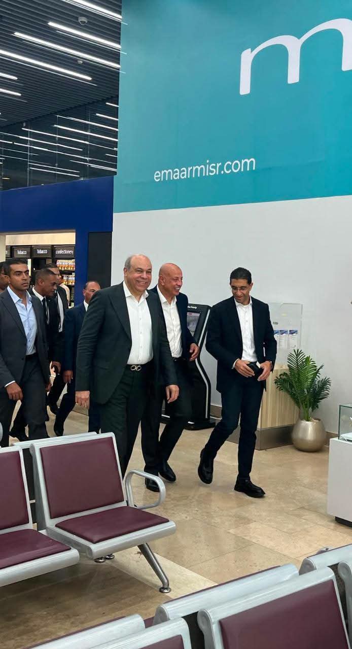 وزير الطيران يتفقد مطار العلمين استعدادًا لمعرض «EIAS 2026»