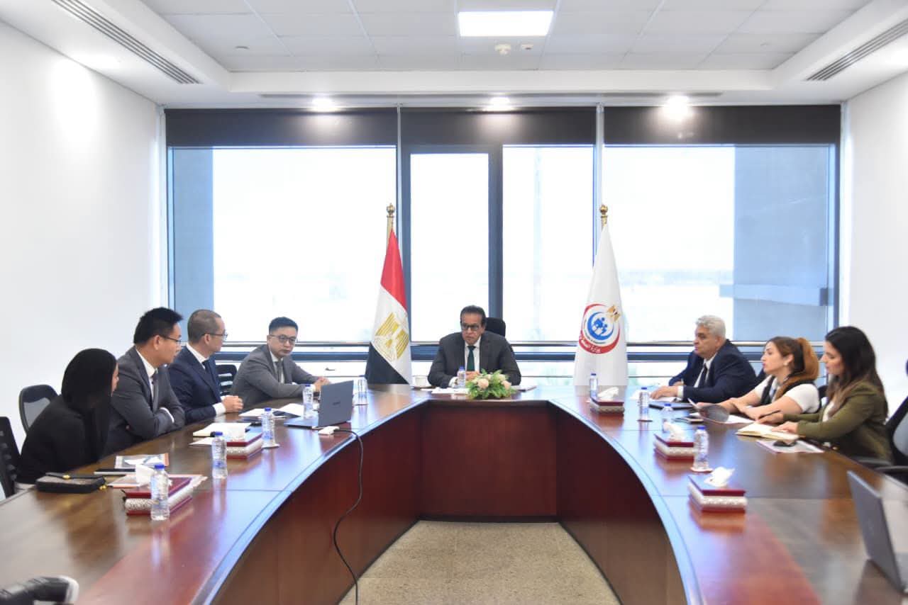 وزير الصحة يبحث مع «هواوي» تطوير التحول الرقمي للرعاية الصحية
