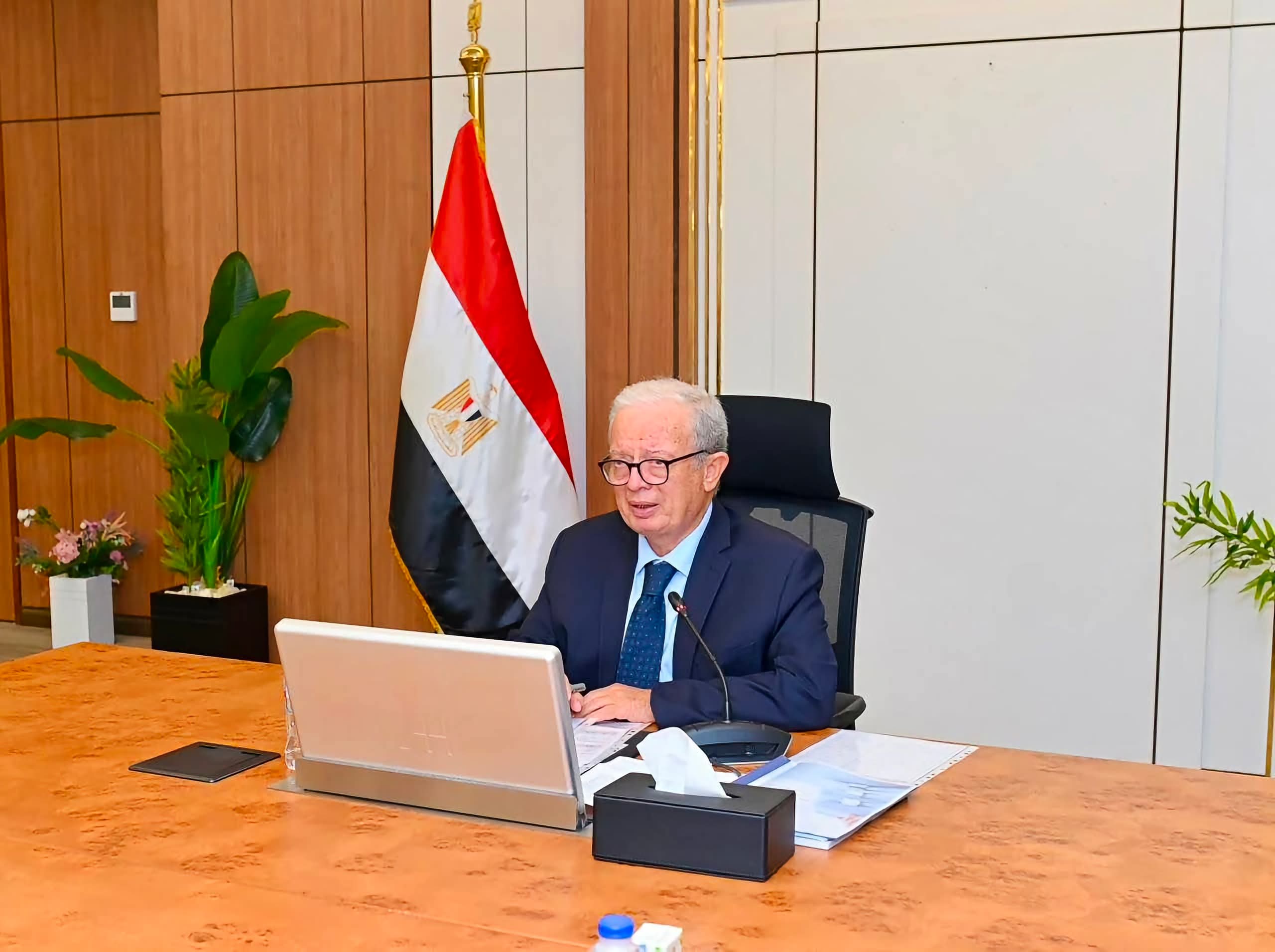 القابضة للأدوية تستهدف إيرادات 18.9 مليار جنيه وصافي ربح 3.6 مليار خلال 2026-2027