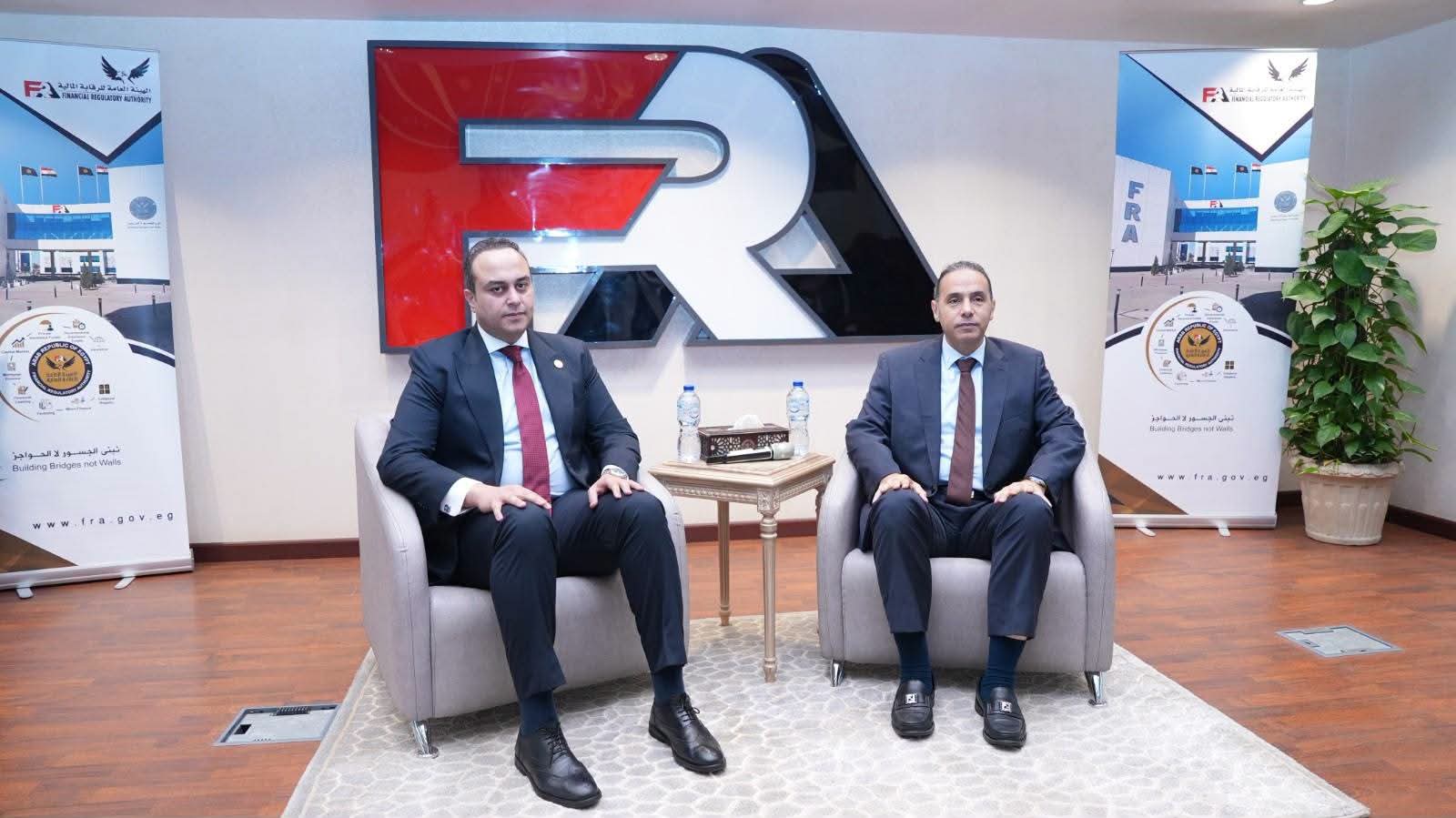 تدريب 30 كادرًا بالرعاية الصحية لرفع كفاءة التأمين والاستثمار