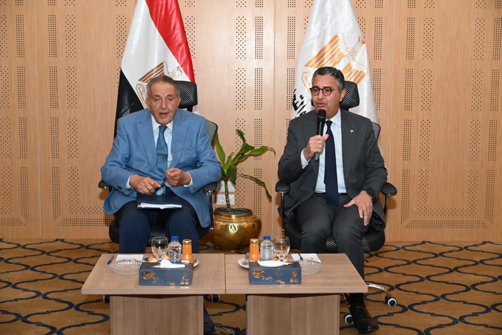 «التموين» تطور 40 ألف منفذ تمويني وتحسم مشكلات التجار خلال 15 يومًا
