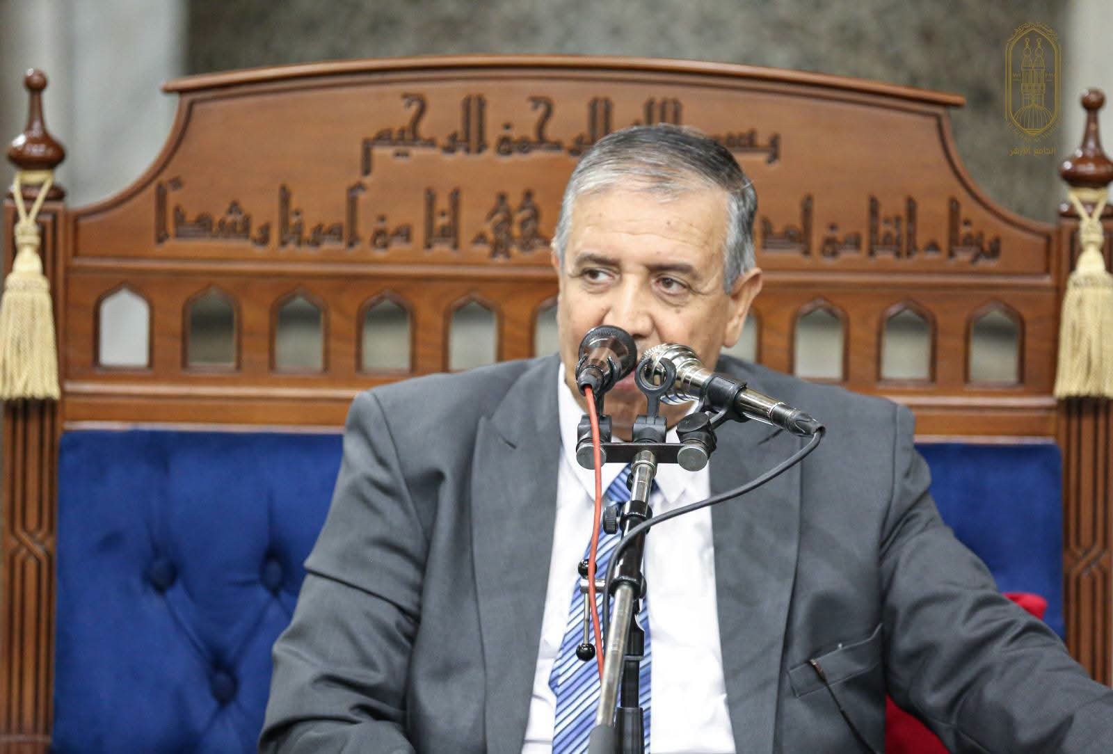 الأزهر: مولد النبي ﷺ إيذان بانتقال البشرية من ظلمات الجهل إلى نور العلم والهداية