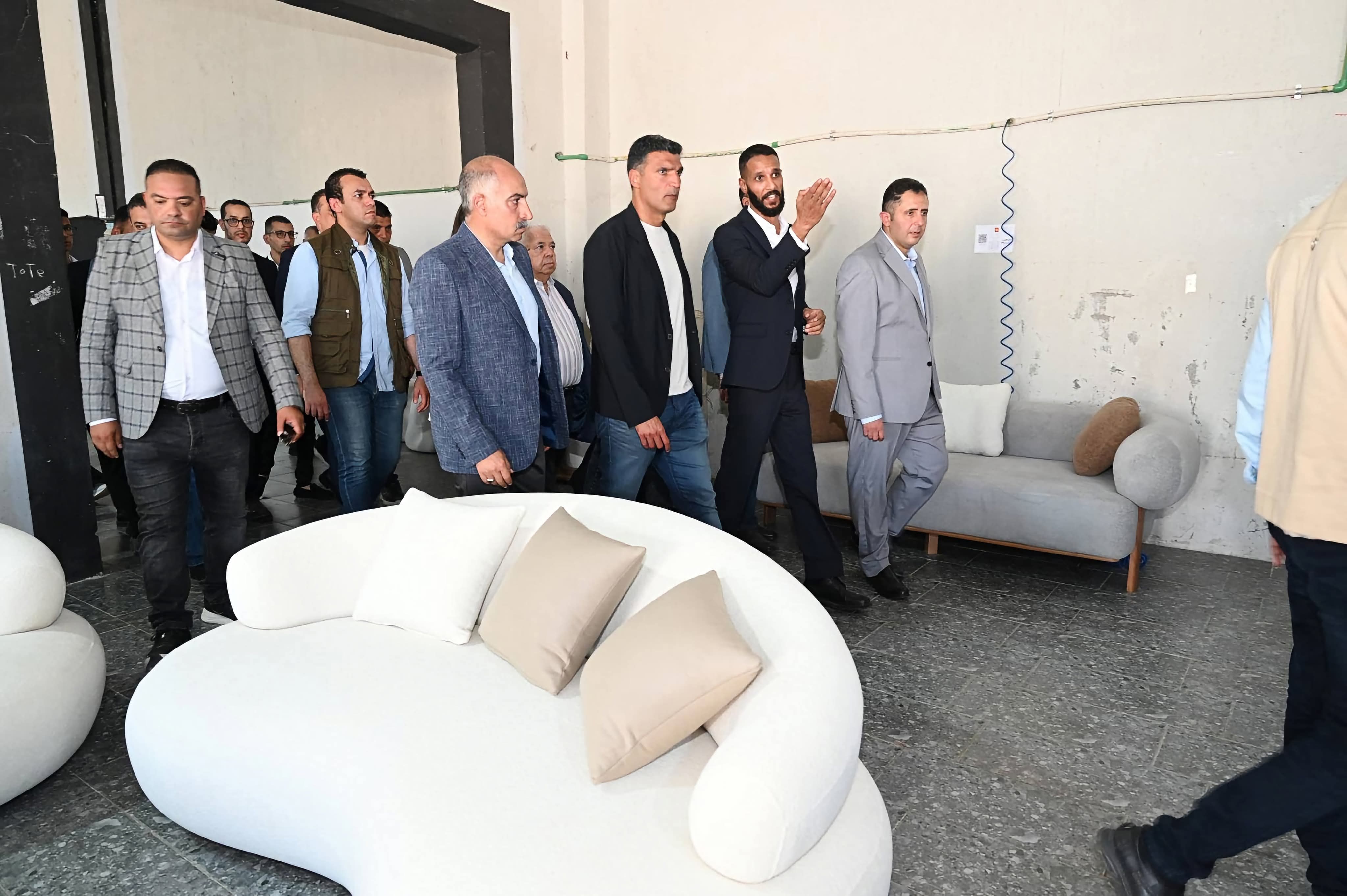 280 مليون جنيه استثمارات و1390 فرصة عمل في 6 مصانع بمدينة دمياط للأثاث