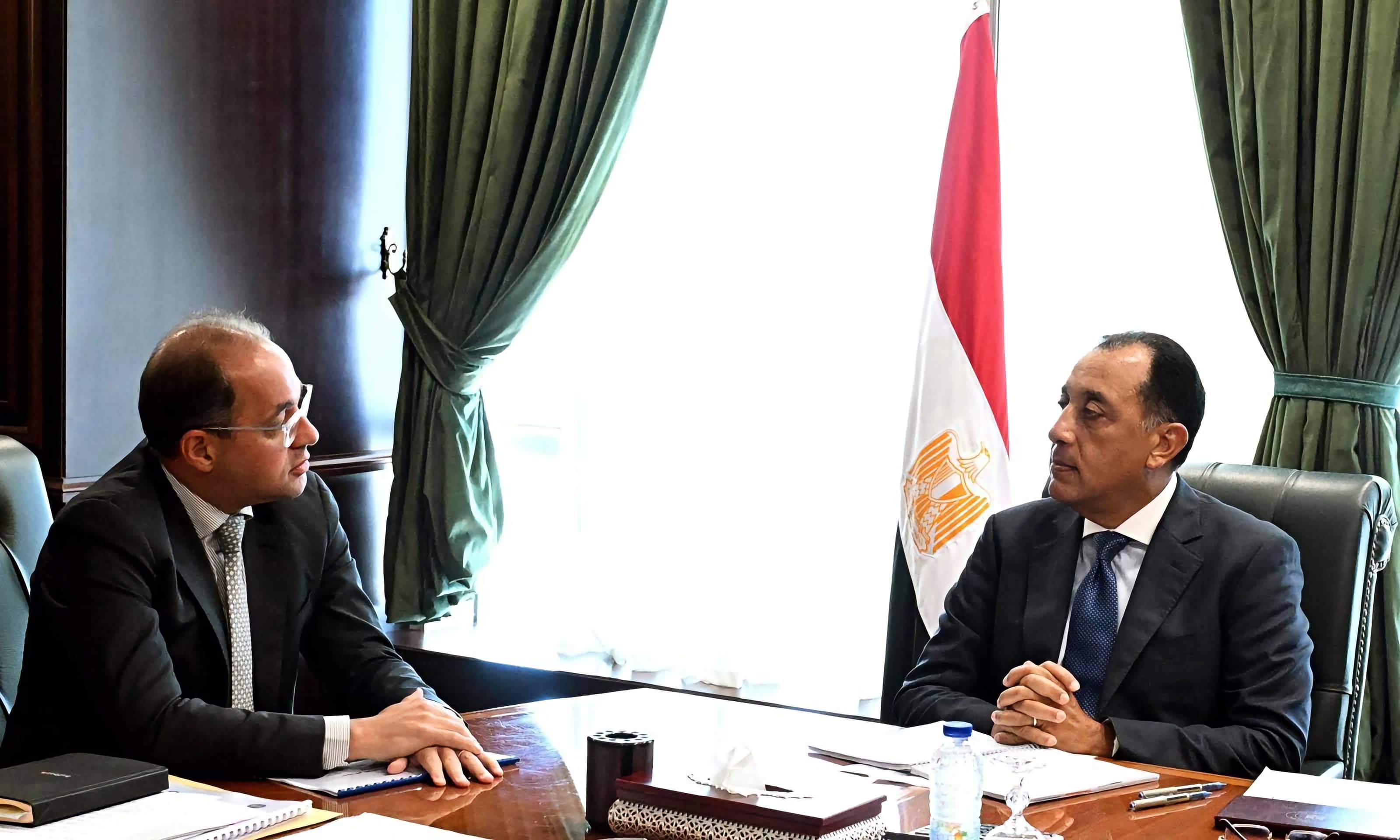 القطاع الخاص يستحوذ على 60% من الاستثمارات.. ومخاطر الاقتصاد المصري تتراجع لأدنى مستوى منذ 2014