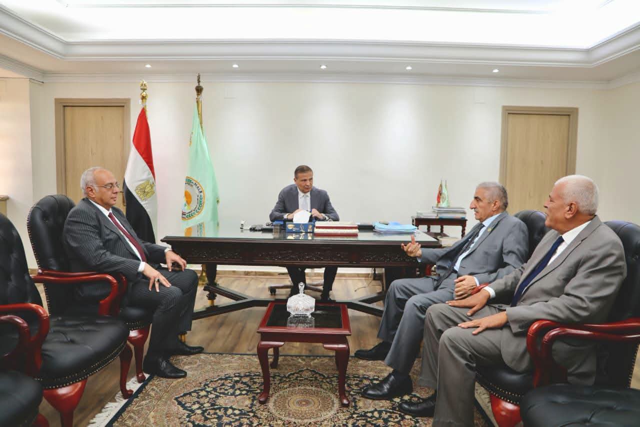 الزراعة و«أكساد» تبحثان مشروعات مكافحة التصحر وتحسين سلالات الأغنام والماعز