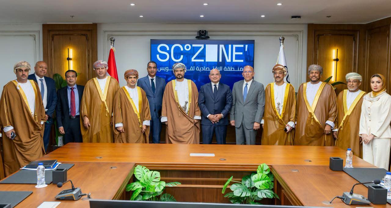 وفد عُماني يبحث تعزيز الشراكة الصناعية واللوجستية مع المنطقة الاقتصادية لقناة السويس