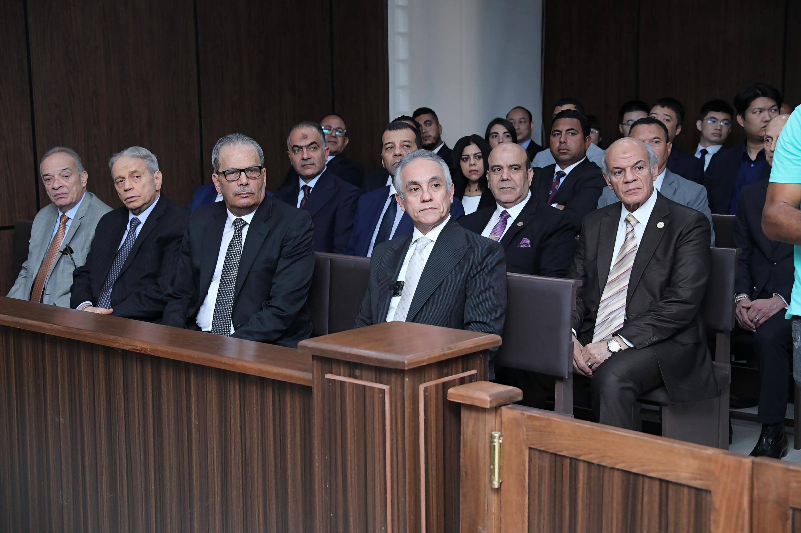 العدل تطلق منصة التقاضي الجنائي عن بُعد.. وإخطارات الجلسات وقرارات المحاكم تصل للمحامين برسائل نصية