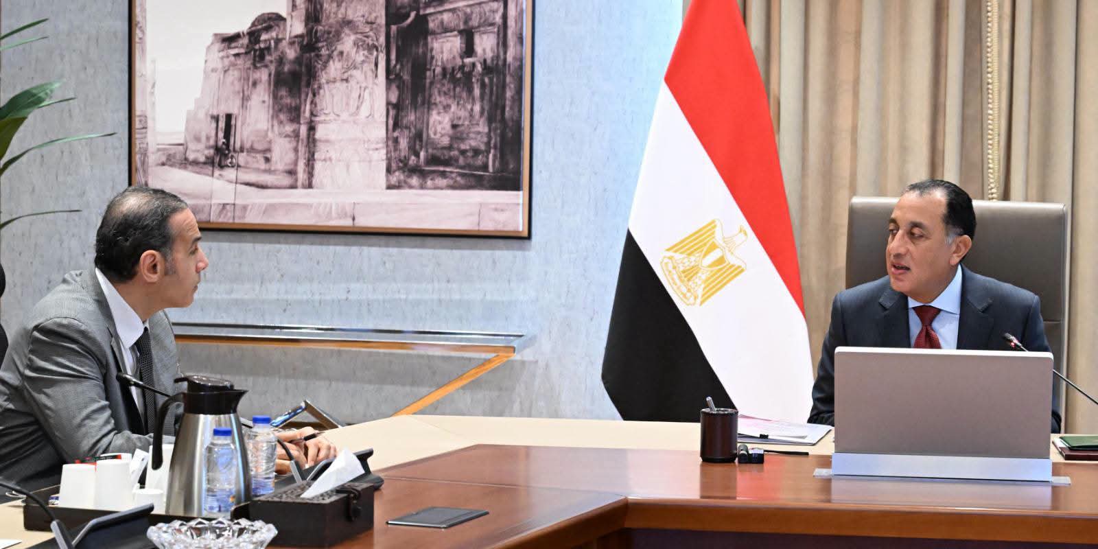تشديد الرقابة على القطاع المالي غير المصرفي.. تحرك لحماية حقوق المتعاملين ومنع انتحال الهوية