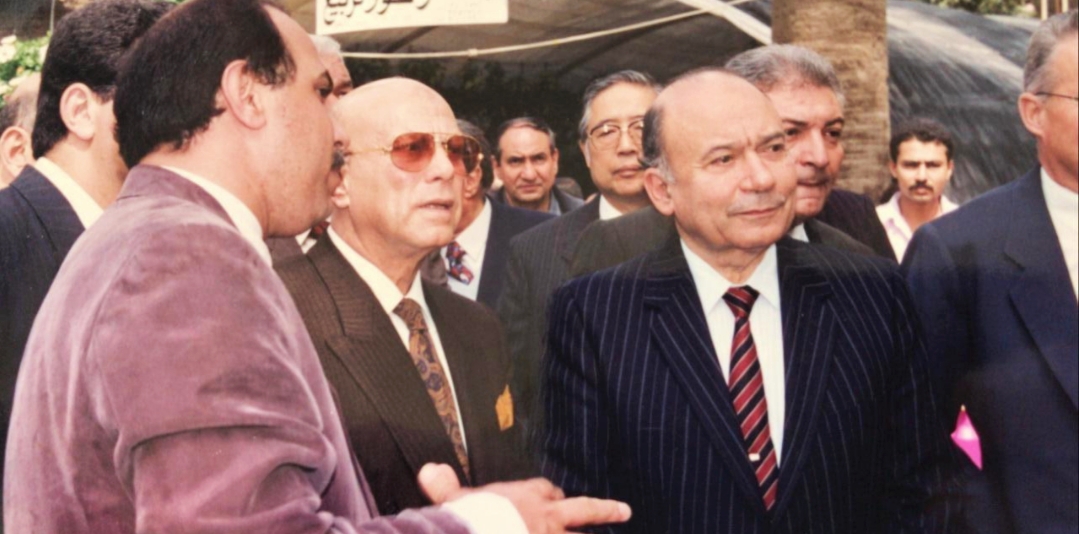 «من أشرف وأنقى الشخصيات».. نجيب ساويرس يشيد بيوسف والي في ذكرى رحيله