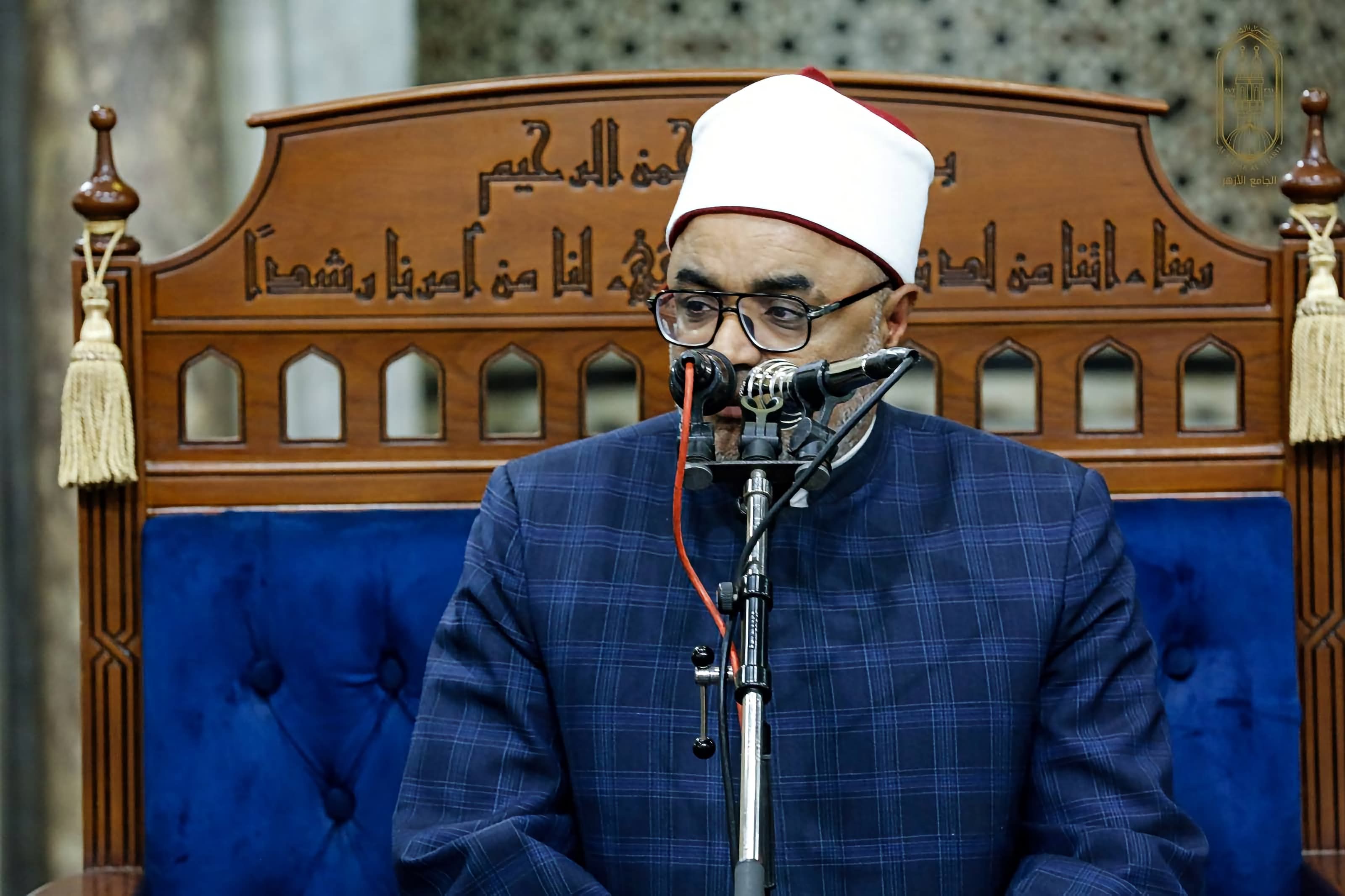 الأزهر يواصل احتفالات المولد النبوي.. «كان خلقه القرآن» مفتاح محبة الصحابة للنبي ﷺ