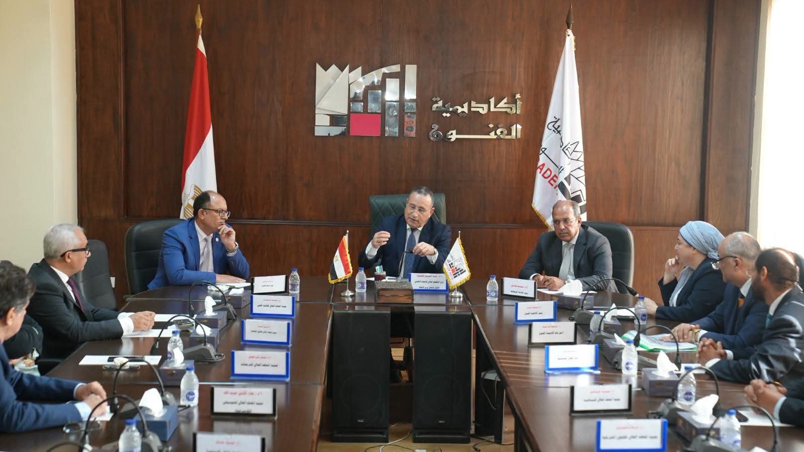 قنصوة يوجه بتطوير معاهد أكاديمية الفنون وفتح أبوابها أمام الدارسين العرب
