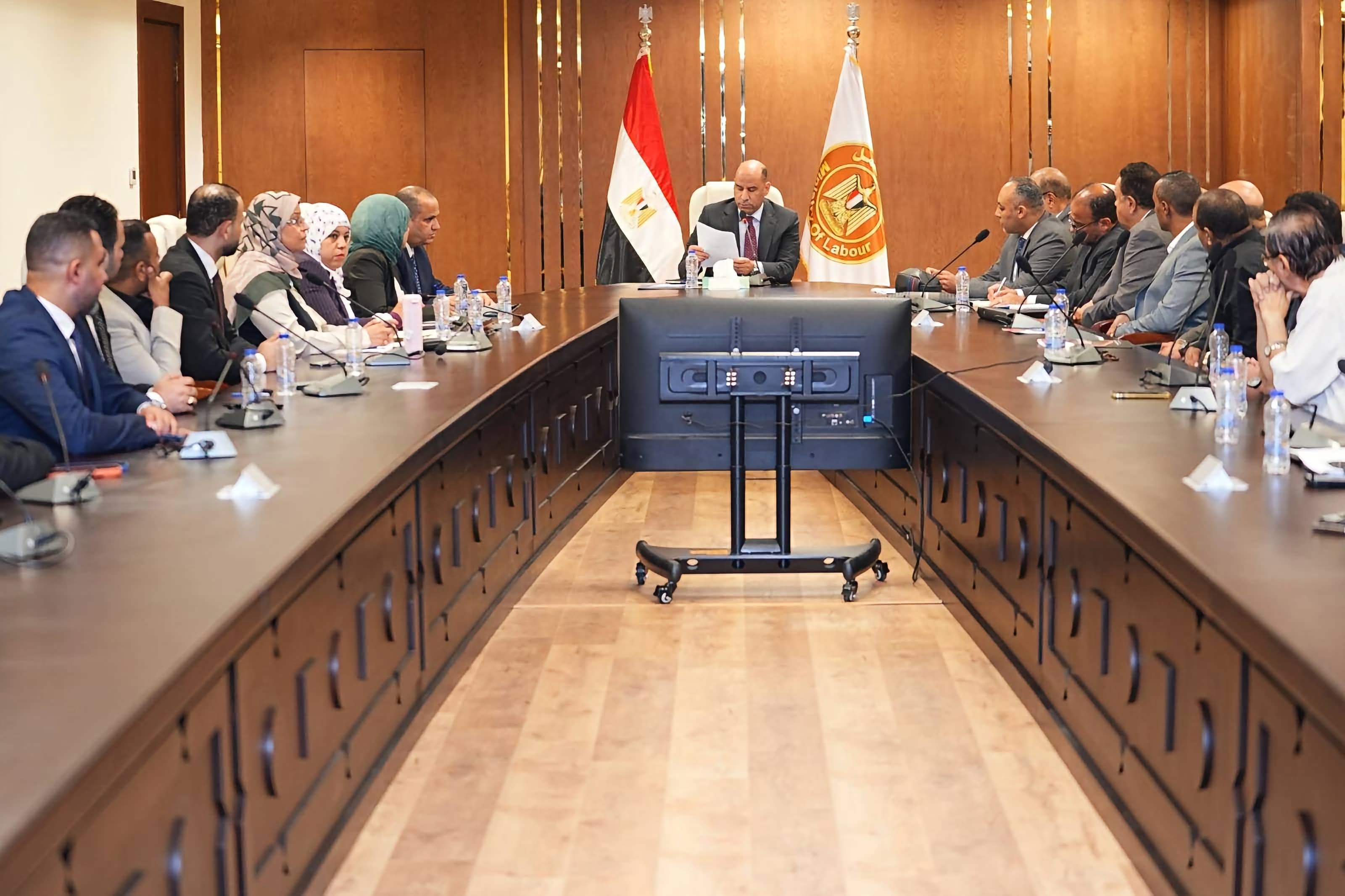 6  أشهر لتوفيق أوضاع شركات إلحاق العمالة بالخارج.. وملتقى لفرص العمل الدولية