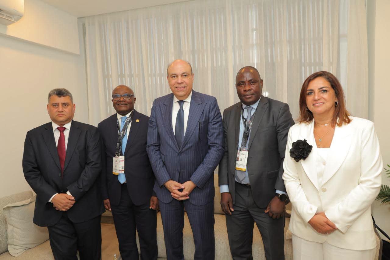 مصر وأفريقيا تبحثان تطوير منظومة الطيران المدني وتعزيز التكامل القاري