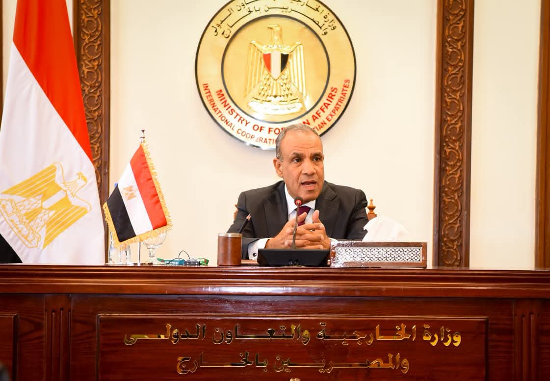 وزير الخارجية: مصر تتحرك لاحتواء أزمات المنطقة وتحذر من الإجراءات الأحادية في حوض النيل