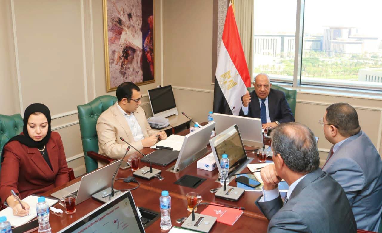 الكهرباء تستعد للتحرير التدريجي لسوق الكهرباء.. منافسة أكبر واستثمارات جديدة