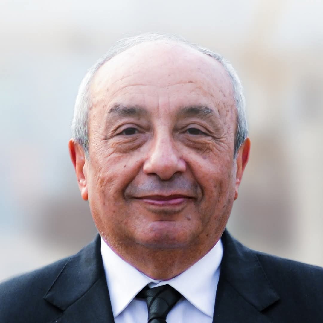 طارق النبراوي: منع احتفالات المدارس الأجنبية بالمناسبات الغربية قرار صائب 100%