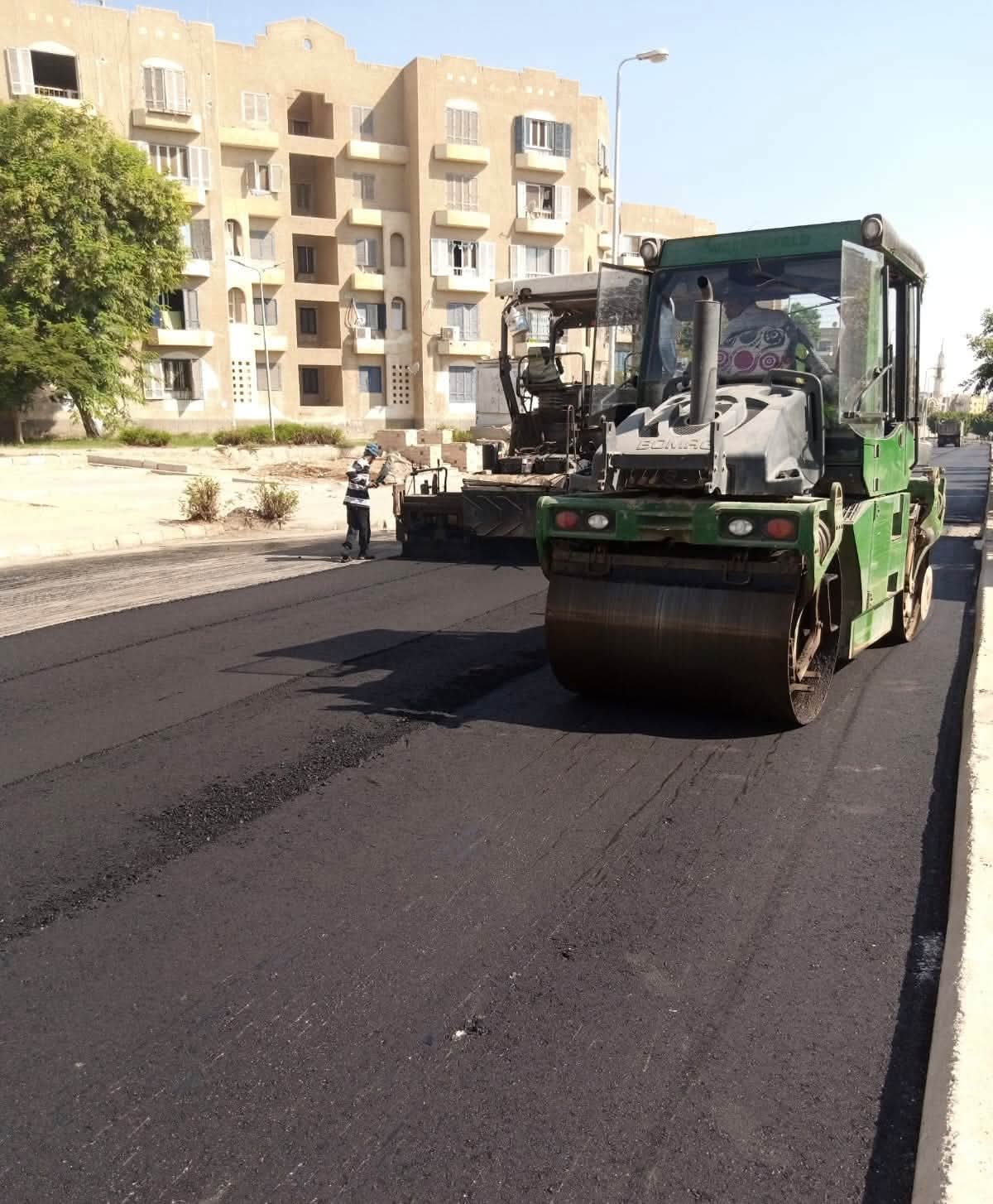وزيرة الإسكان تتابع مشروعات المرافق والتطوير والتصدي للمخالفات بالشيخ زايد وحدائق أكتوبر
