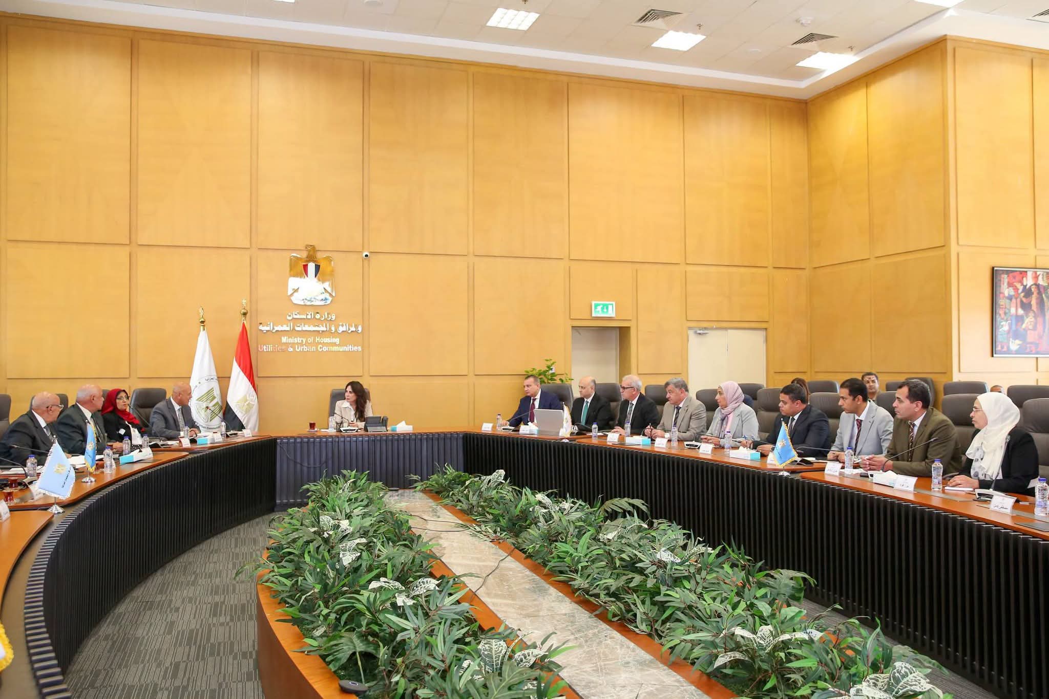 الإسكان تتابع مشروعات المياه والصرف بسوهاج وتوجه بالاستعداد المبكر لفصل الشتاء