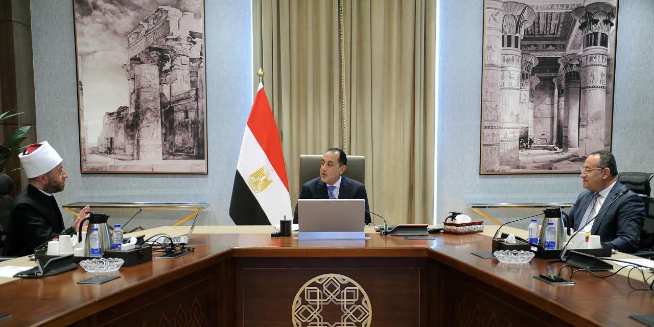 مدبولي: الثقافة والخطاب الديني ركيزتان أساسيتان في استراتيجية الدولة لبناء الإنسان
