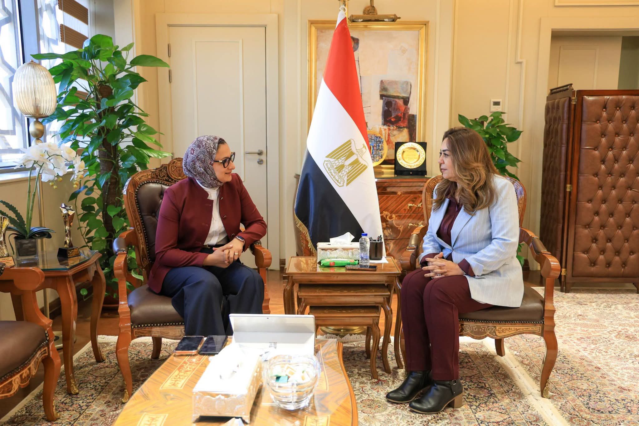 تنفيذ 321 مشروعًا بـ«حياة كريمة» في الفرافرة.. والتنمية المحلية تتابع فرص الاستثمار وتقنين الأراضي بالوادي الجديد