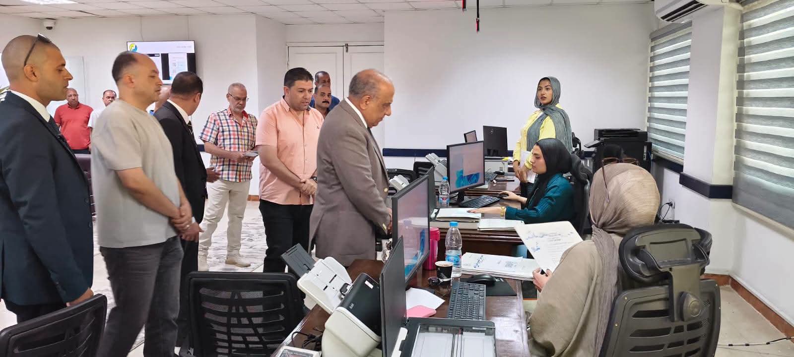 وزير الكهرباء يتفقد شبكات المدن الجديدة بالعاشر من رمضان لمتابعة التشغيل وتحسين جودة التغذية
