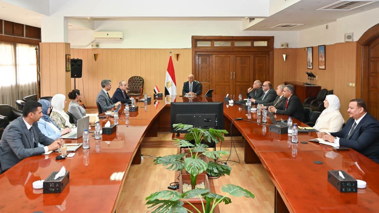 مصر و«إيكاردا» تعززان التعاون في ترشيد المياه والري بالطاقة الشمسية