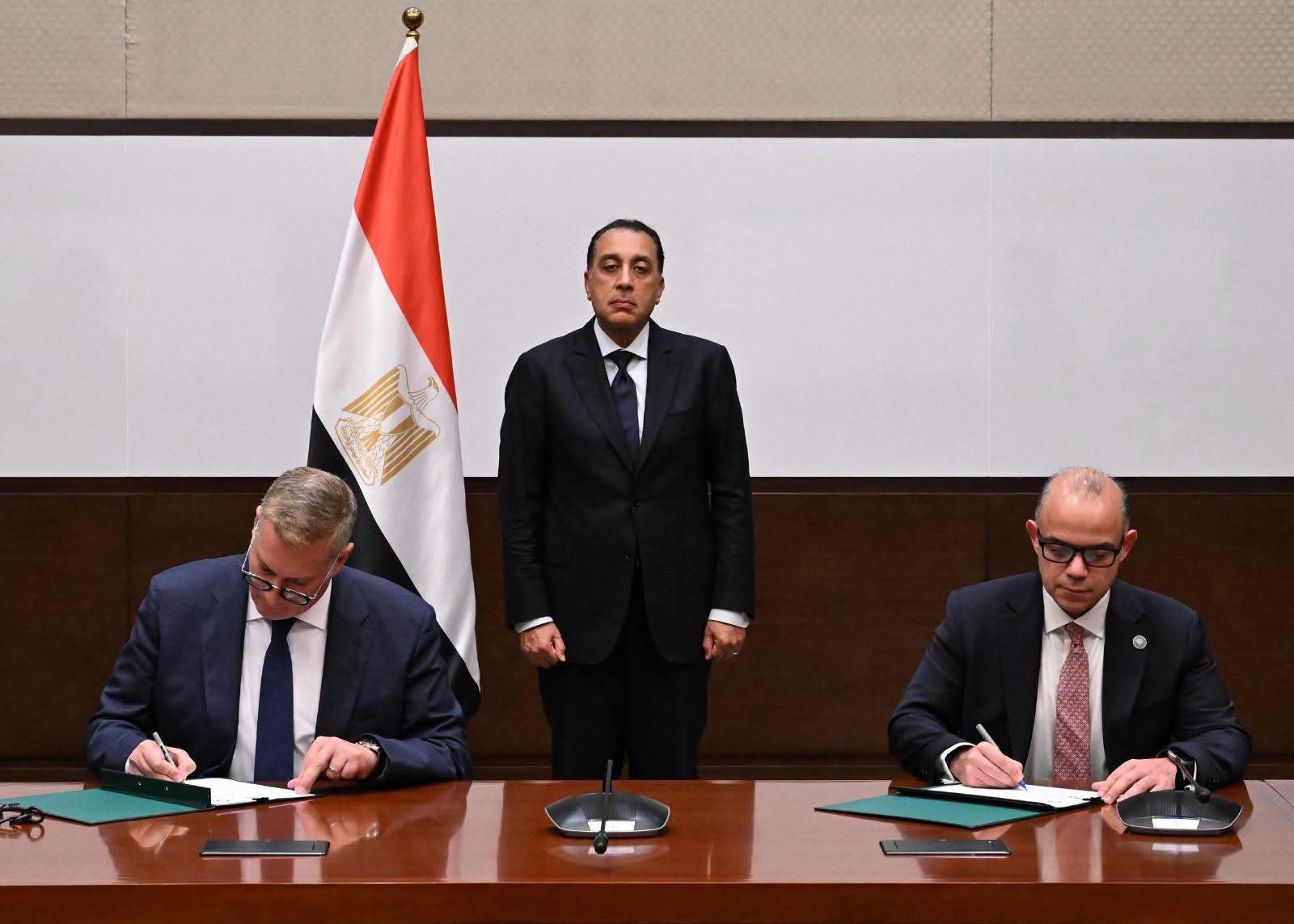 الحكومة تتحرك لجذب استثمارات جديدة في البترول والغاز والتعدين