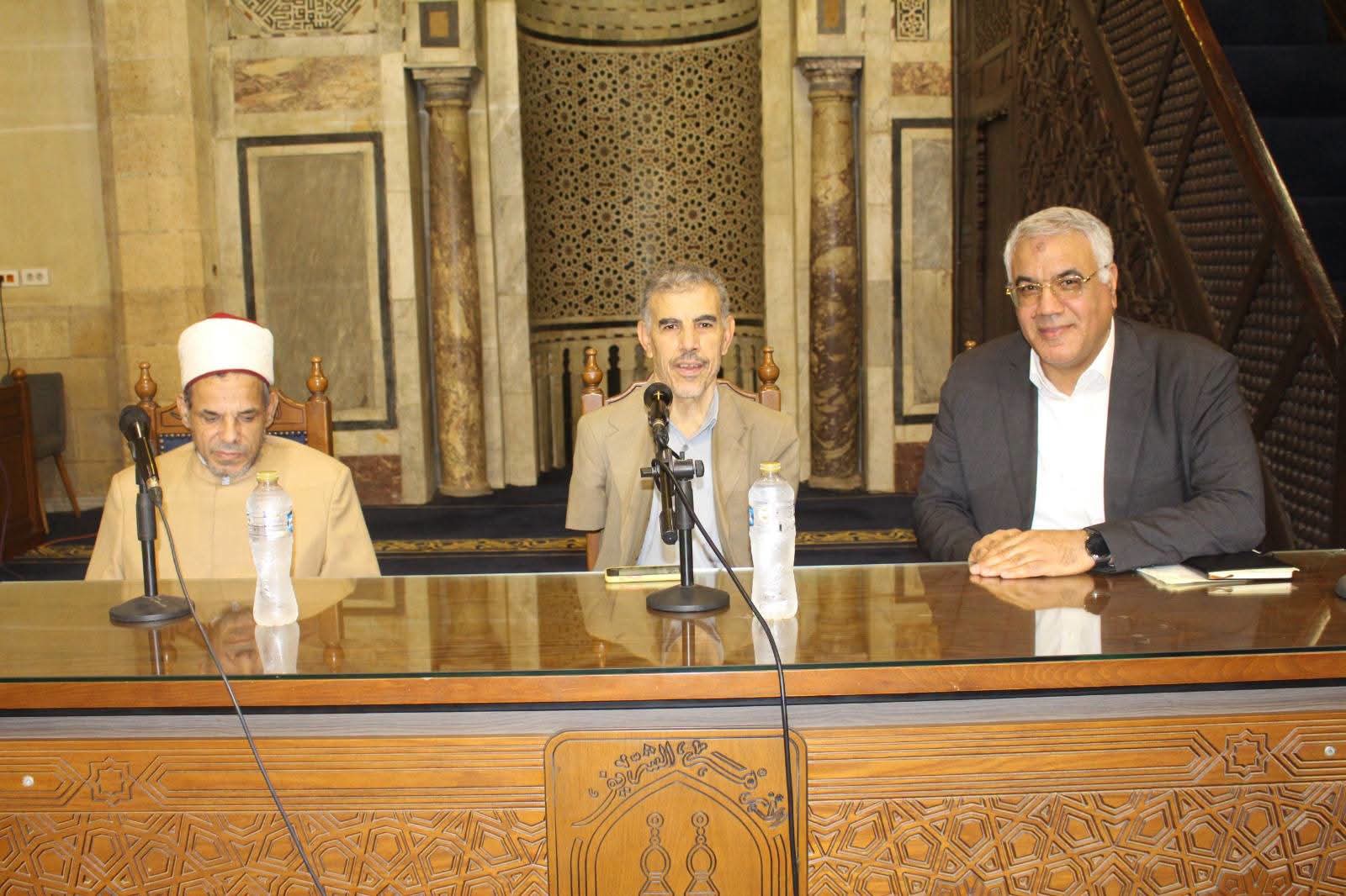 من القلب إلى الفؤاد.. الجامع الأزهر يكشف دلالات حديث القرآن وعلاقة القلب بالمخ