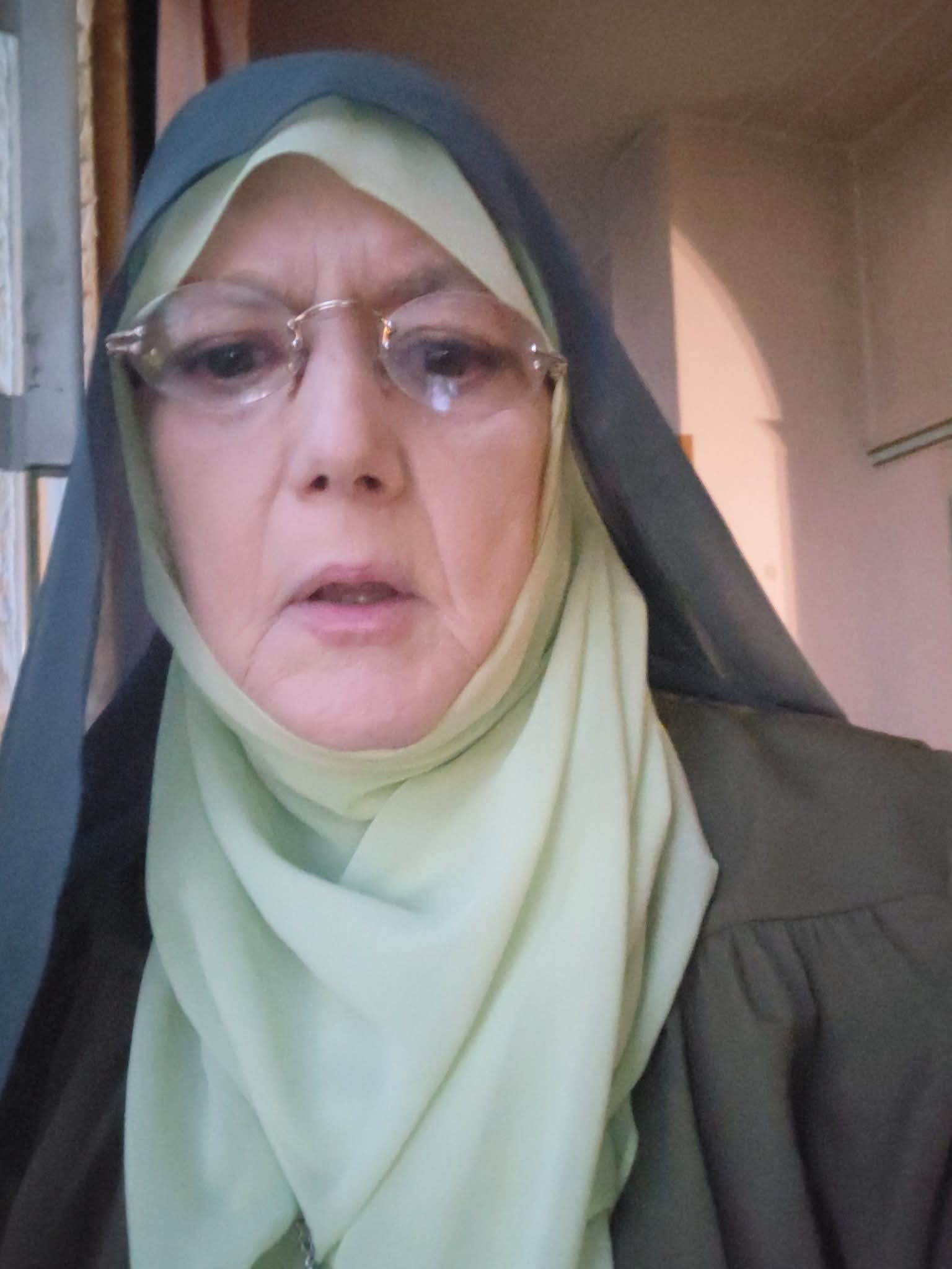 شمس البارودي توجه رسالة إلى نجوى إبراهيم: النصيحة لا تكون بالهمز واللمز.. ولكل إنسان حسابه أمام الله